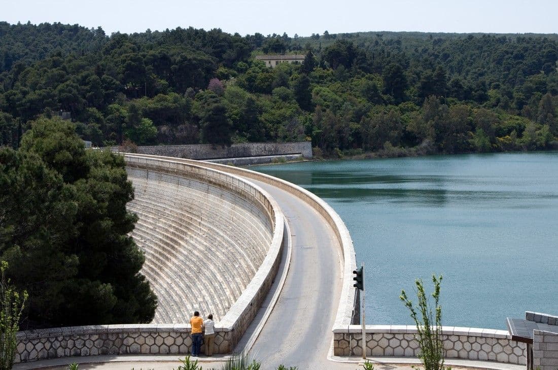 An image of Marathonas Lake